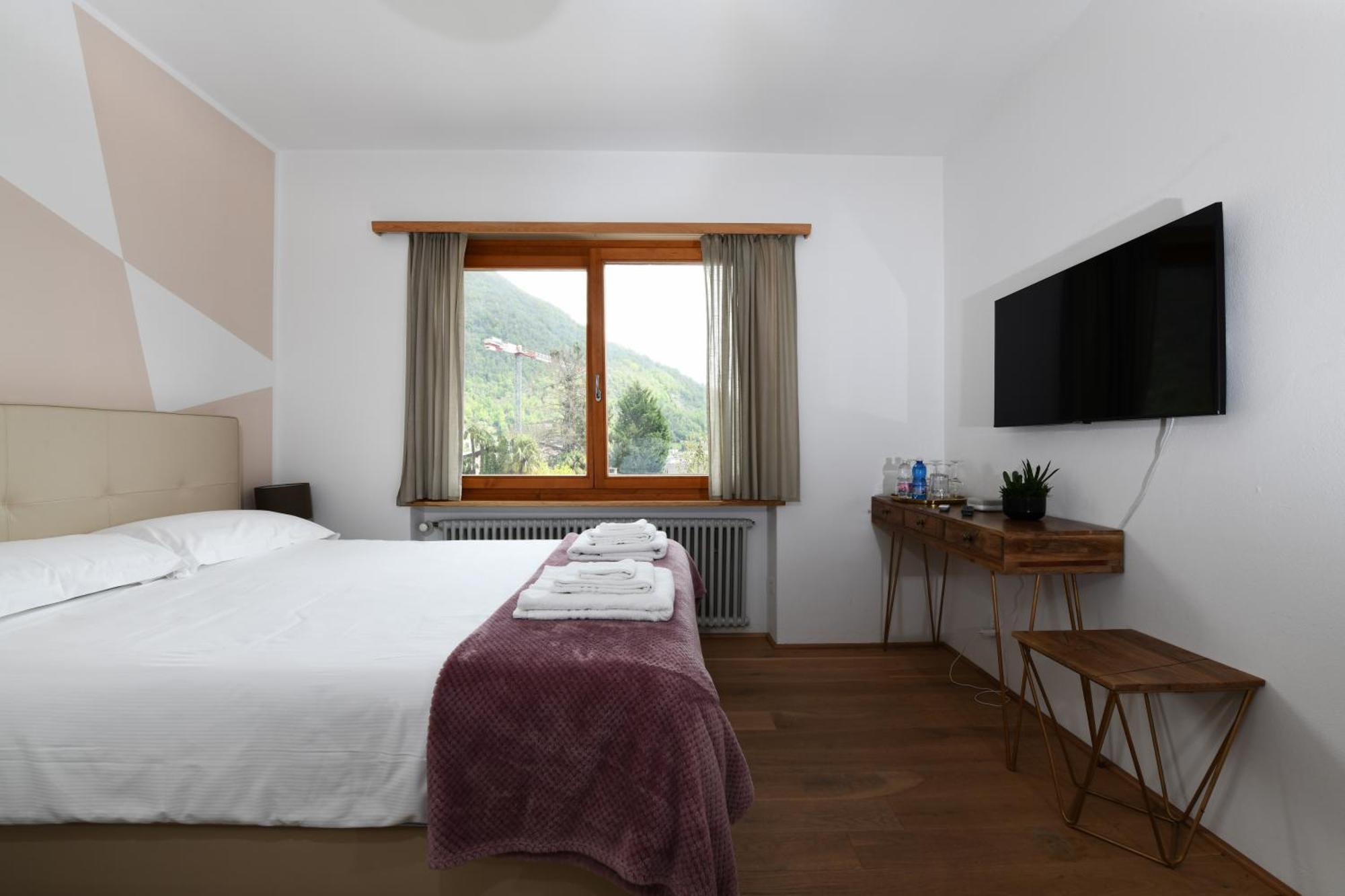 7Rooms - Self Check-In 24H Free Parking Losone Kültér fotó
