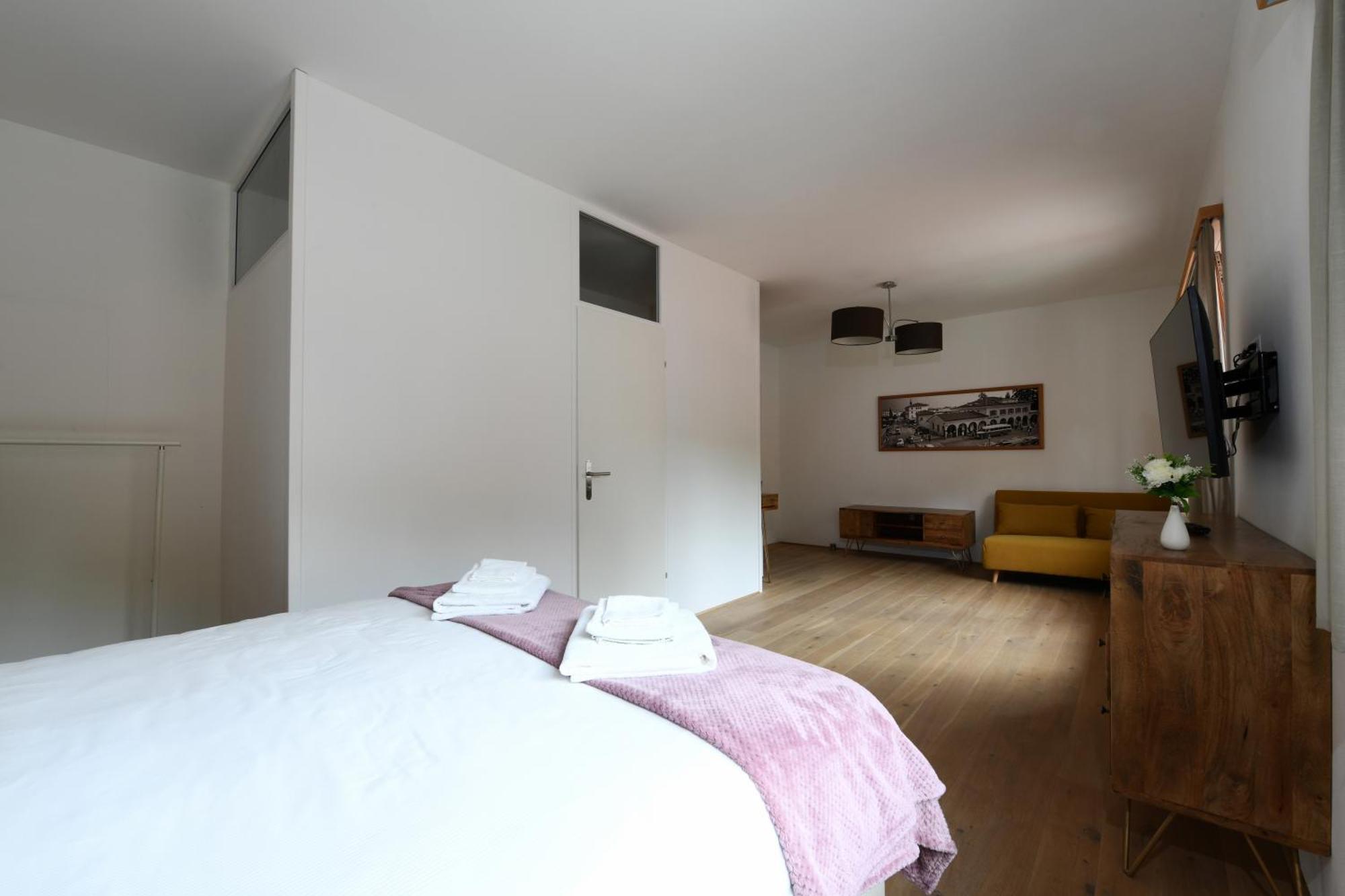 7Rooms - Self Check-In 24H Free Parking Losone Kültér fotó